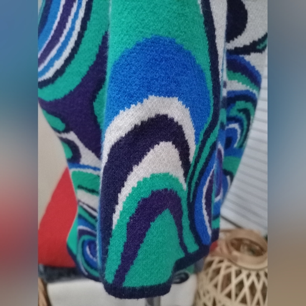 Psychedelic Swirl Dress in Blue and Green - Picture 7 of 12